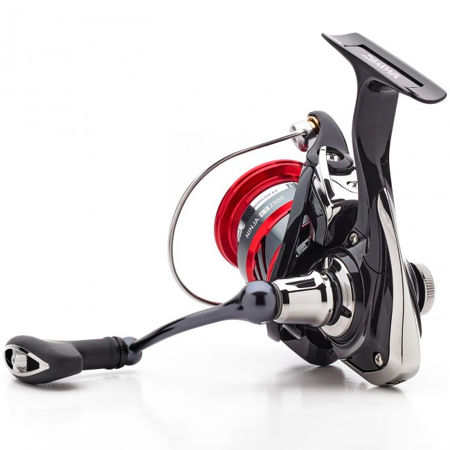 Daiwa Naviják Ninja LT 3000-C