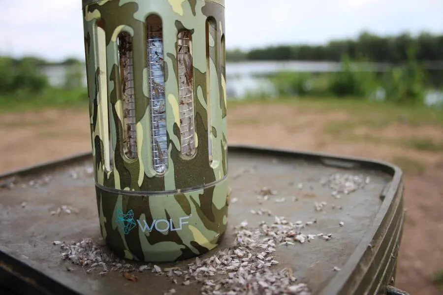 Wolf lampa proti komárům Mozzi Zappa Camo Green