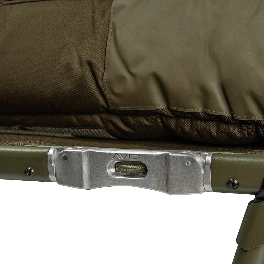 Avid Carp Lehátko Se Spacákem Benchmark Ultra Standard System